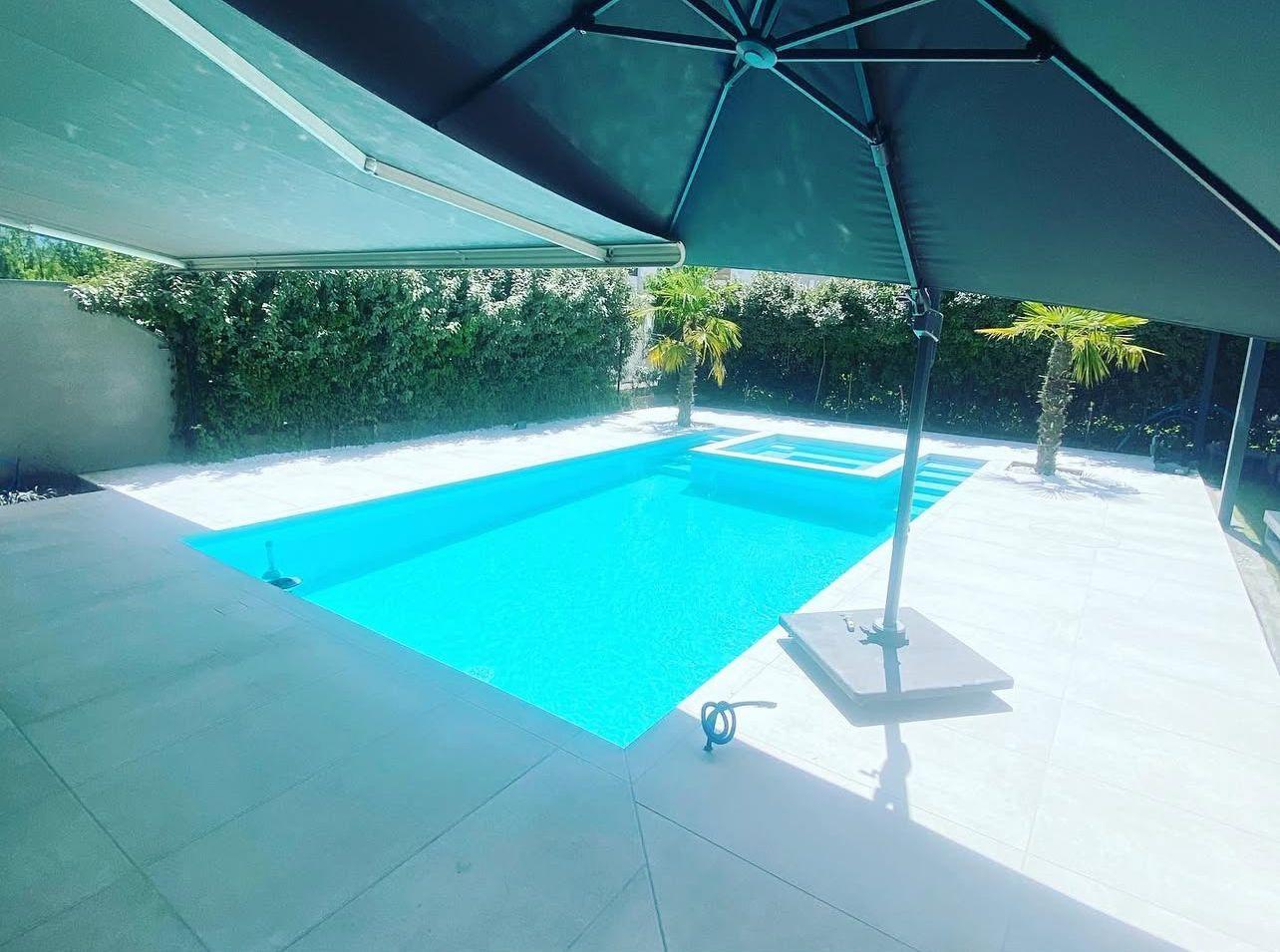 Piscine à débordement - Villa Azure