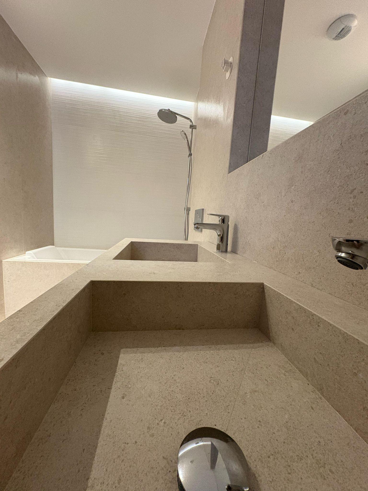 Salle de bain familiale - Villa des Pins